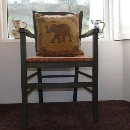 Guest house Avonmore House 4*